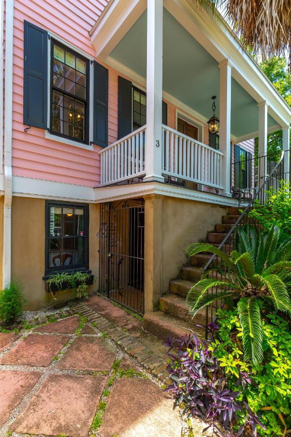 The Most Charming Old Brick Alley In Charleston Exterior foto