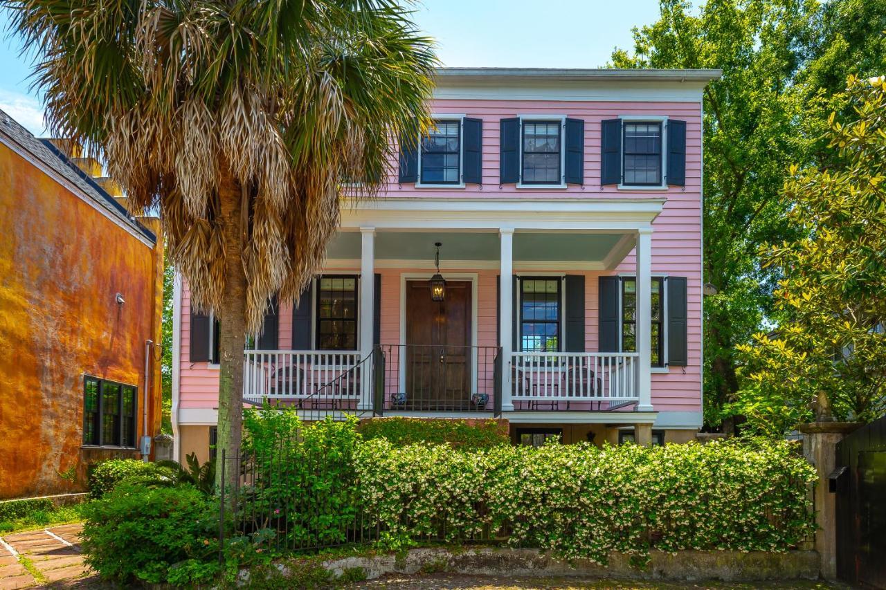 The Most Charming Old Brick Alley In Charleston Exterior foto